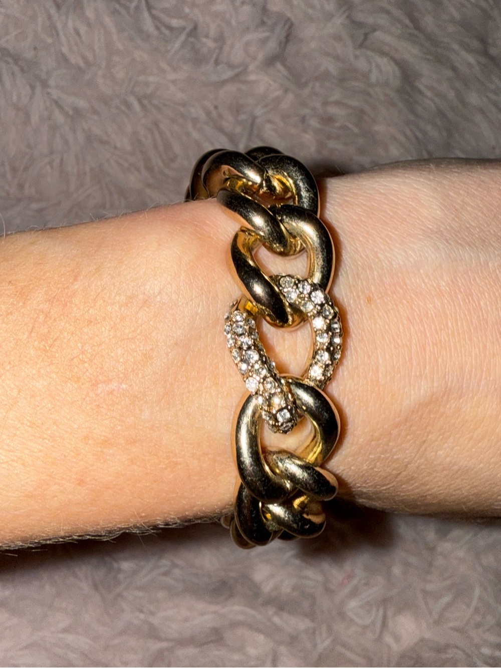 Victoria's Secret Gold Link Bracelet with Crystal Links